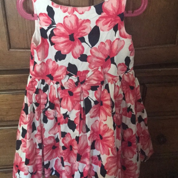 Janie and jack - Picture 1 of 3